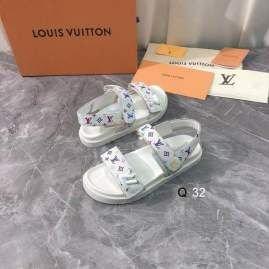 Picture of Louis Vuitton Shoes _SKULVsz35-40YY040112314